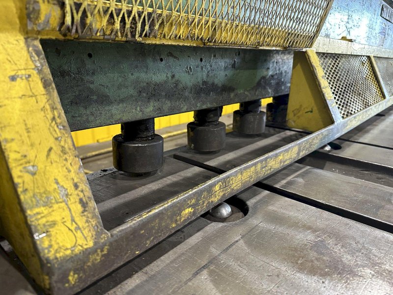 12' X 1/2" WYSONG MODEL #1250 MECHANICAL POWER SQUARING SHEAR: STOCK #19618