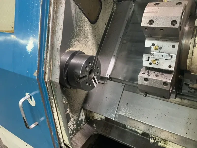 Daewoo CNC Lathe - Puma 8hc