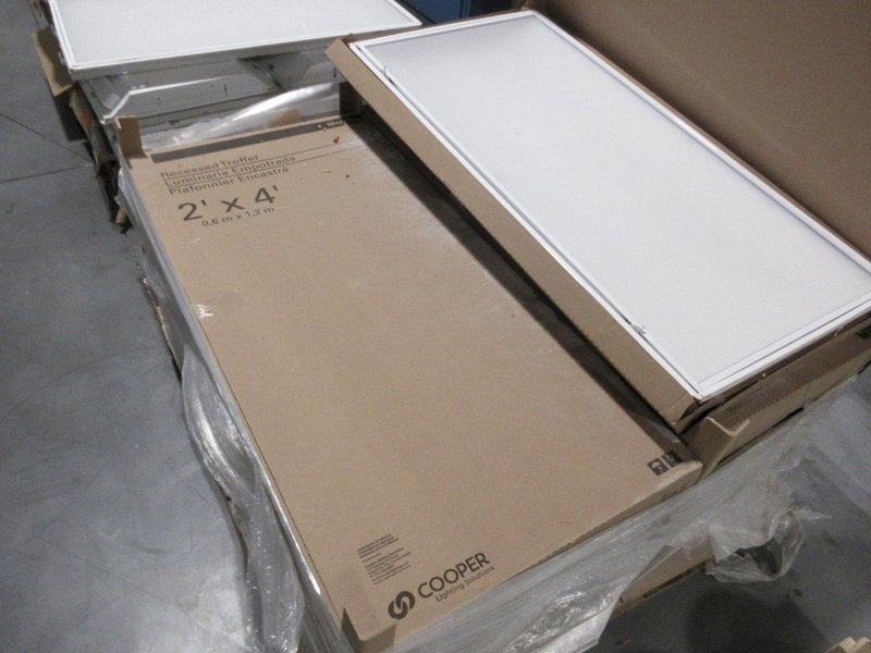 Cooper Recessed Lighting 2&#039; x 4&#039; LED Shop Lights (13) BRAND NEW!!!- Auction Item