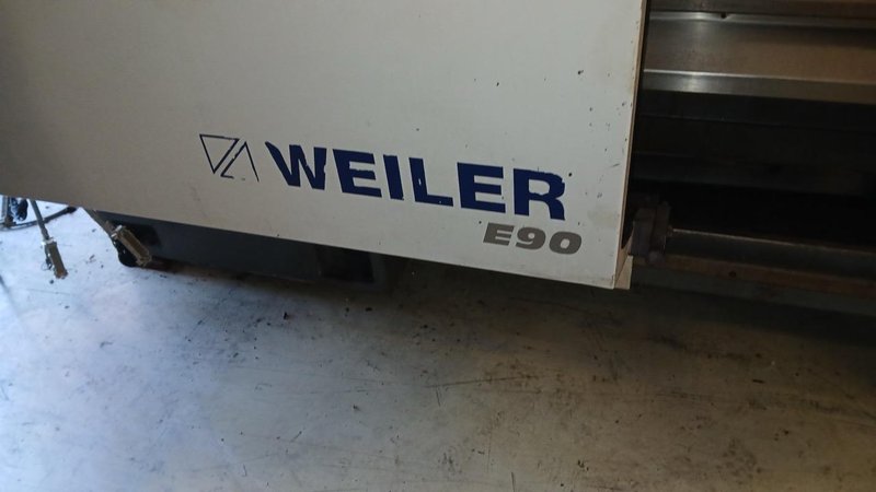Weiler E90 x 3000, 2012 – CNC Lathe, 10″ Bore, Weiler CNC Control, Steady Rest, Chip Conveyor