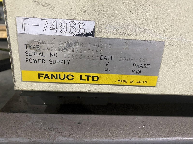 FANUC – R-2000iA/165F w/ R-J3iB Controls PARTS ONLY