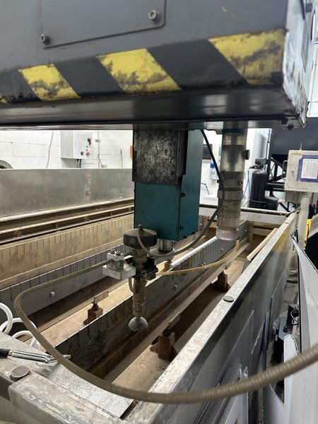 6′ x 10′ Flow Mach 2030B CNC Waterjet, 2015