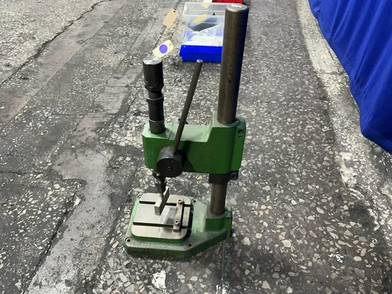 PRYOR 6.5” X 6.5” PERCUSSION PRESS STAMPING MACHINE  -  115M