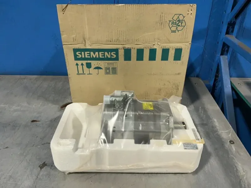 SIEMENS 6000RPM SERVO MOTOR  -  1FK7083-5AF71-1GG0