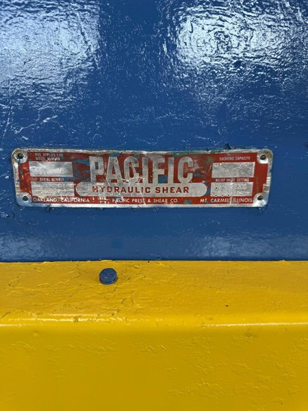 10’ X 1/4" PACIFIC MODEL #250B10 HYDRAULIC SHEAR. STOCK # 0665425