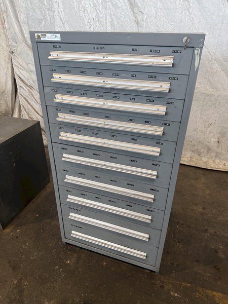 10 DRAWER STANLEY VIDMAR CABINET. STOCK #0538126