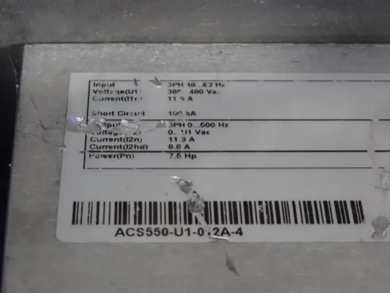 ABB VARIABLE FREQUENCY DRIVE (VFD)  -  ACS550-U1-012A-4