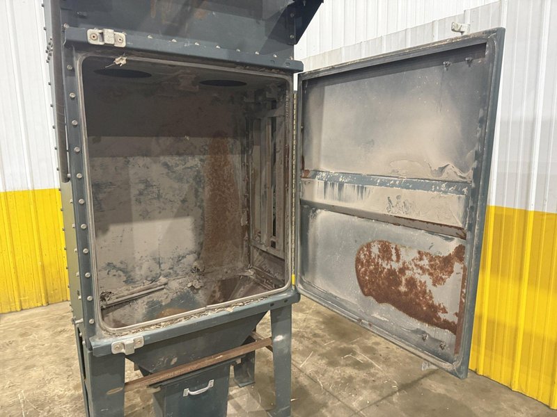 1,600 CFM FARR CAMFIL GOLD SERIES MODEL #GS2 DUST COLLECTOR: YOBRO #24036