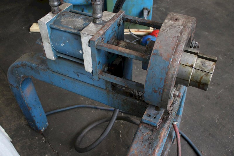 PNEUMATIC EXPANDER: STOCK #75393