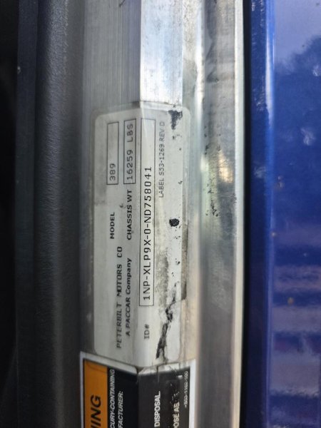 2022 Peterbilt  1NPXLP9X0ND758041