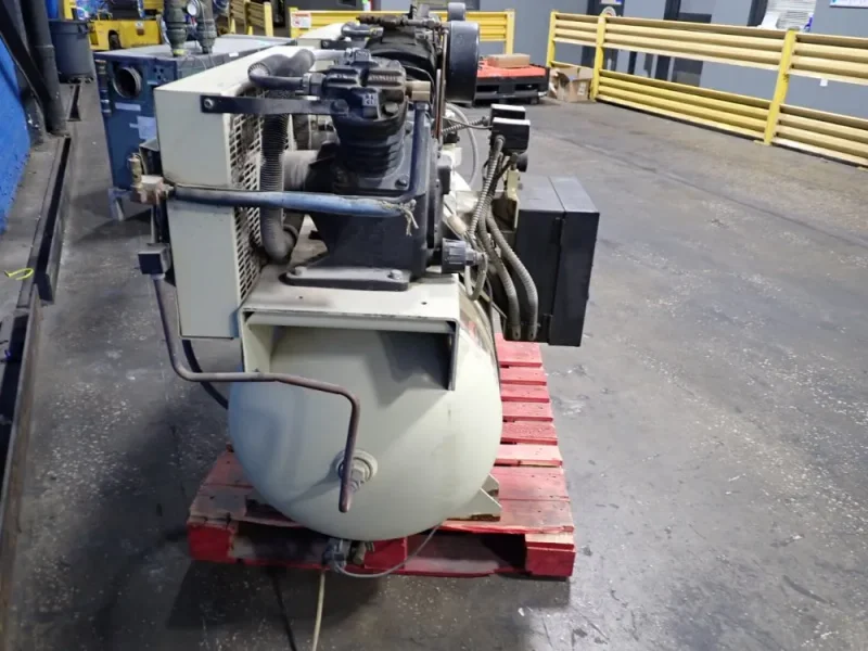 INGERSOLL RAND (2) 3//5 HP AIR COMPRESSOR  -  2-2475ES-P