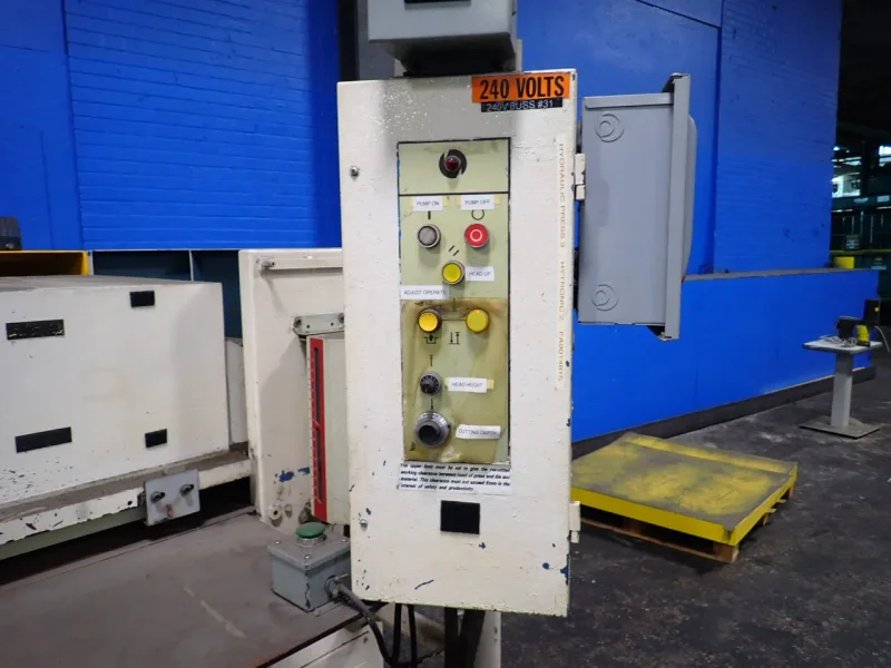 SAMCO STRONG 68" CUTTING PRESS   -  1708