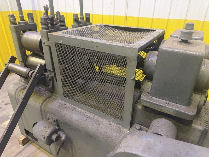 8" WIDE YODER 4-ROLL POWERED COIL FEEDER: YOBRO #24666