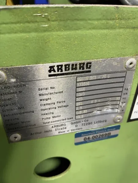 ARBURG 350 KN INJECTION MOLDER  -  221 M 350-75 U