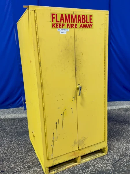 34" X 35" X 65" FLAMMABLE CABINET