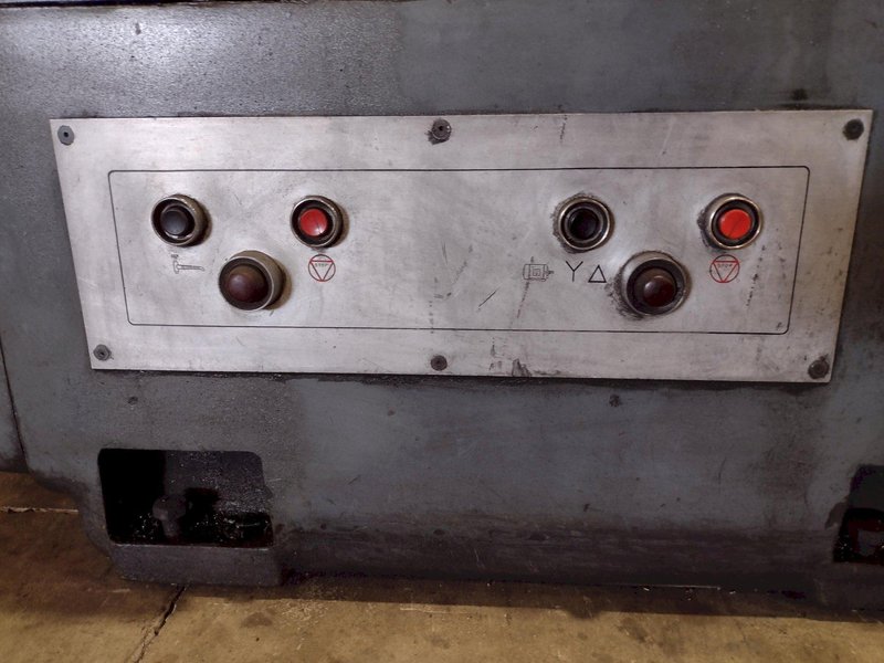 32" X 168" SUMMIT GAP BED ENGINE LATHE. STOCK # 0661425