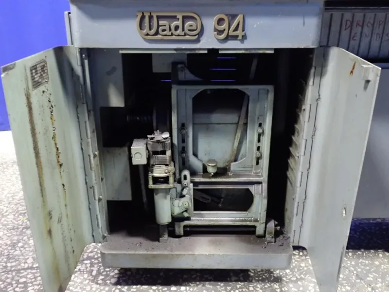 WADE TOOL CO. 8" X 28" PRECISION LATHE  -  94