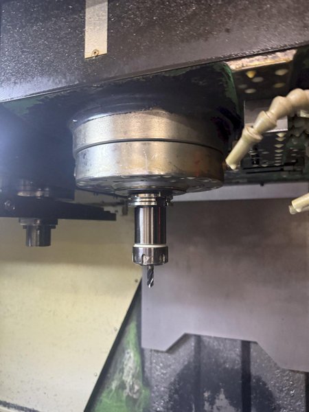 Used Doosan DNM 500 II CNC Vertical Machining Center For Sale 2013