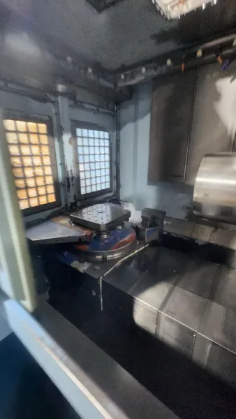 2004 MATSUURA PLUS-300PC17 4th Axis CNC Horizontal Machining Center