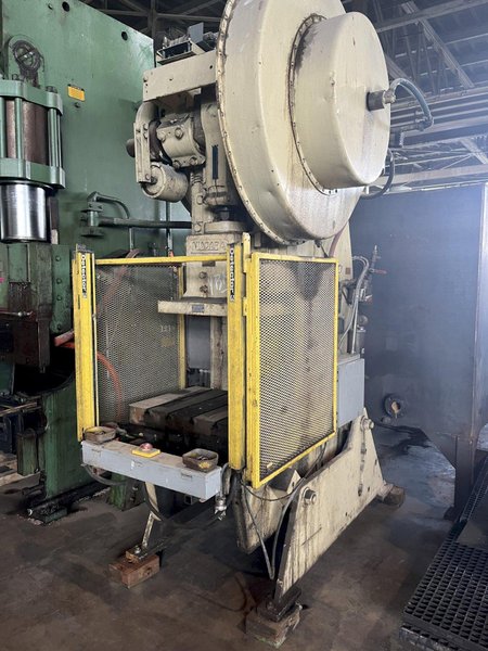 75 TON NIAGARA MODEL M-75 GAP FRAME PRESS, 8" STROKE: STOCK #17078