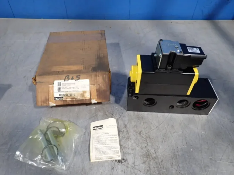 PARKER 150 PSI SOLENOID VALVE   -  HHB2087501L