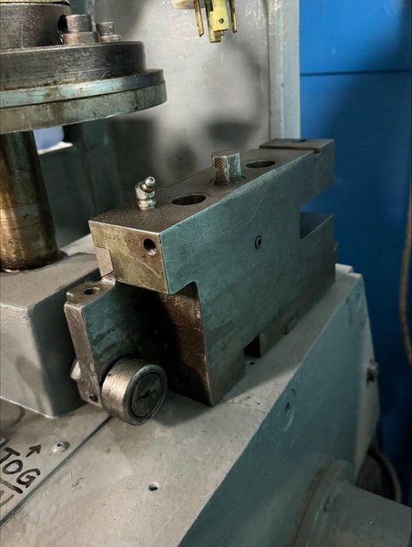 Torrington V81 Verti Slide Press, 1960