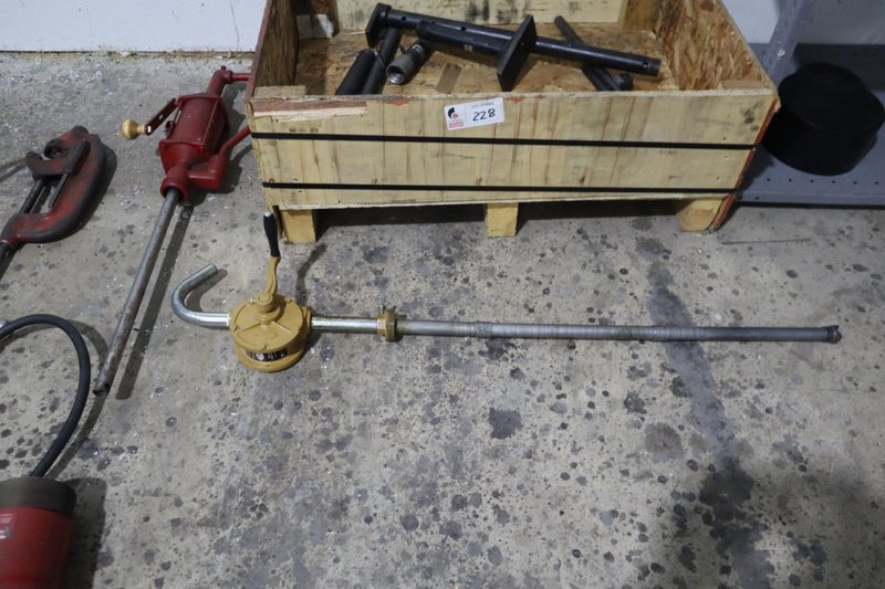Hydraulic Power Units, Barrel Pumps, Large Ridgid Pipe Cutter- Auction Item