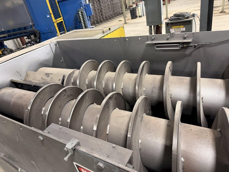 PANGBORN ES-1845 SCREW TYPE AXILE/SHAFT 25 HP SHOT BLAST MACHINE. STOCK # 0223926