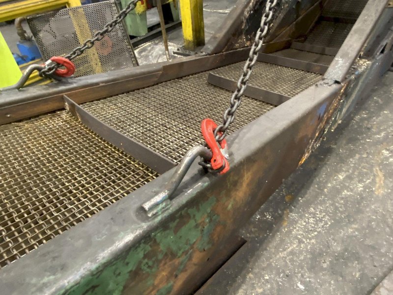 20&#039; LONG X 24” WIDE STEEL BELT POWERED INCLINED PARTS CONVEYOR: STOCK #20816