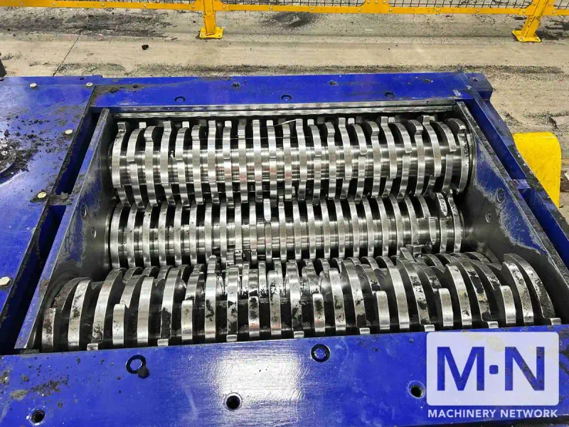 SHRED-TECH MODEL STQ-50E 4 SHAFT SHREDDER MFG 2015