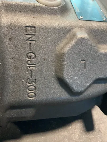 REXROTH AXIAL PISTON VARIABLE DISPLACEMENT PUMP   -  R902400305