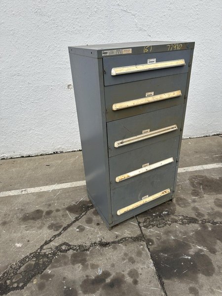 7 DRAWER 30" X 27-1/2" X 59" VIDMAR CABINET: STOCK #77992