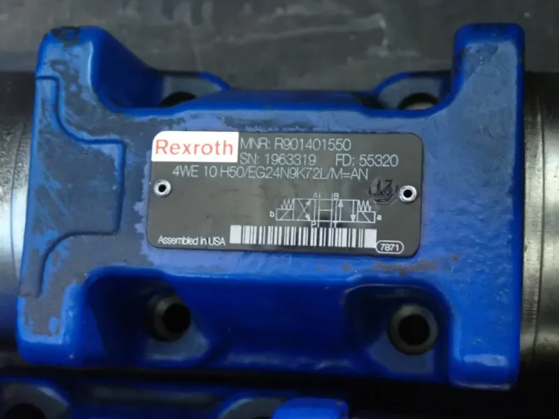REXROTH DIRECTIONAL CONTROL VALVE  -  R901401550