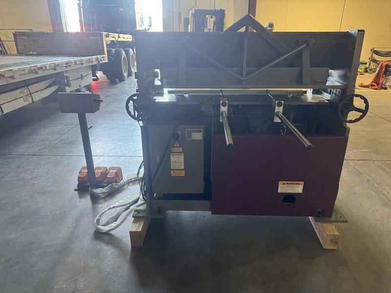 GMC Machinery HBB-0410 4′ x 10-Gauge Heavy Duty Hydraulic Box &amp; Pan Finger Brake, 2025