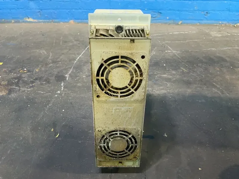 MITSUBISHI POWER SUPPLY UNIT  -  MDS-C1-CV-185