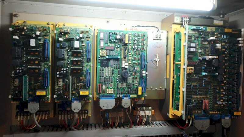 Minakuchi -32" x 120"  NWT-300-60F2 CNC Cylindrical (ROLL) Grinder,  I.D. Spindle, Fanuc O-GC, 30HP, New 1990