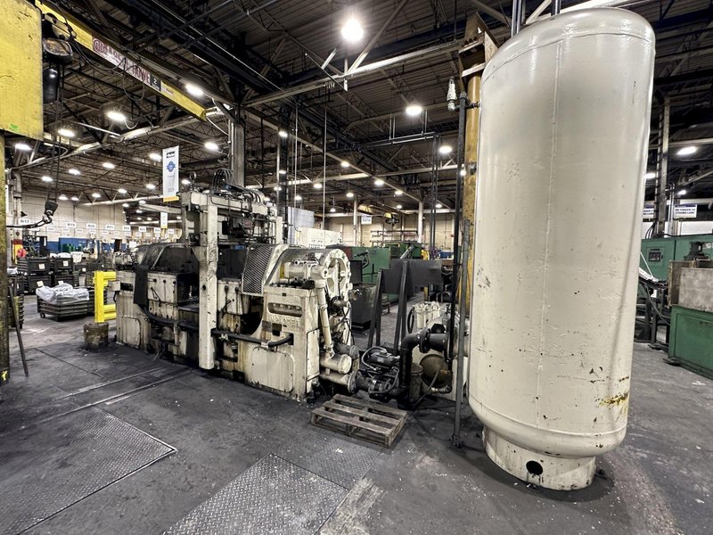 8,000 LBS FORCE CHAMBERSBURG MODEL #8 IMPACTOR HORIZONTAL FORGING MACHINE