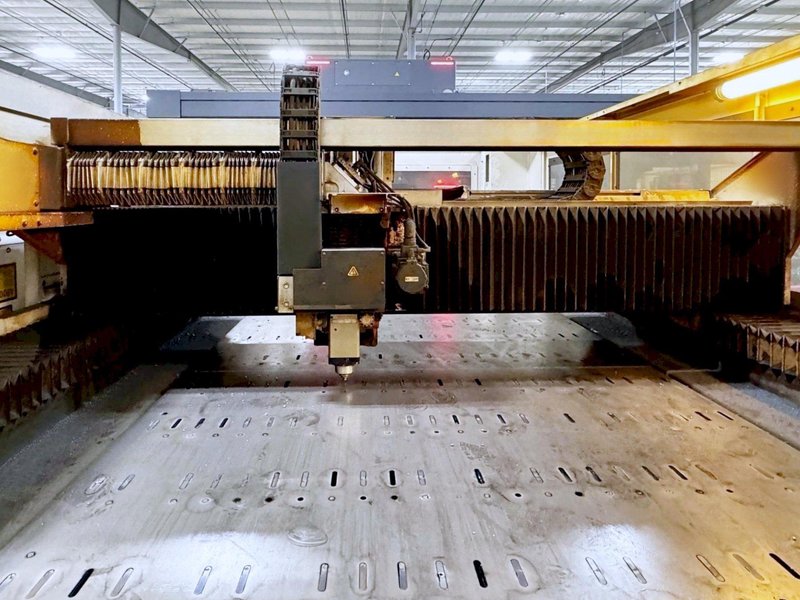 Mazak Optiplex 3015 6kW CO2 Laser