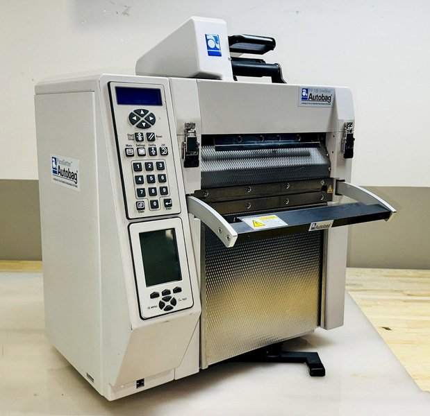 Automated Packaging Systems  |  Autobag PaceSetter PS-125 OneStep Tabletop Bagger