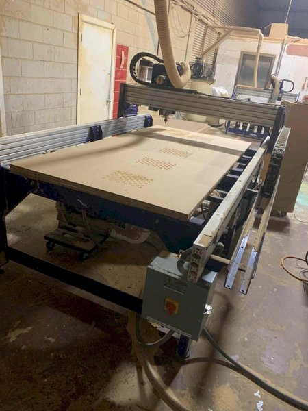 4’x8′ ShopBot PRS ALPHA CNC Router, 2019- Dust Collector