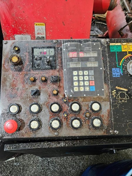 Amada HA-400W Manual Horizontal Saw, 2000