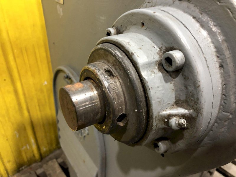 DIVINE BROTHERS MODEL #VCSV-7 BUFFER FINISHING MACHINE: STOCK 13399