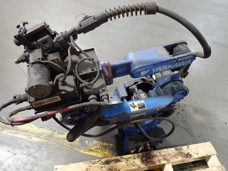 MOTOMAN / YASKAWA ELECTRIC 1.5KVA ROBOT  -  MH6