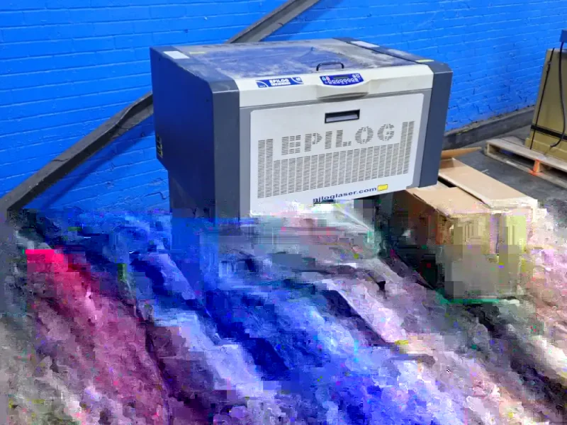 EPILOG HELIX 26X9X4 ENGRAVING SYSTEM  -  8000 LASER SYSTEM