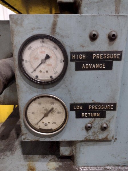 BTM CORPORATION TOG-L-LOC CORNER NOTCHER: YOBRO #25120