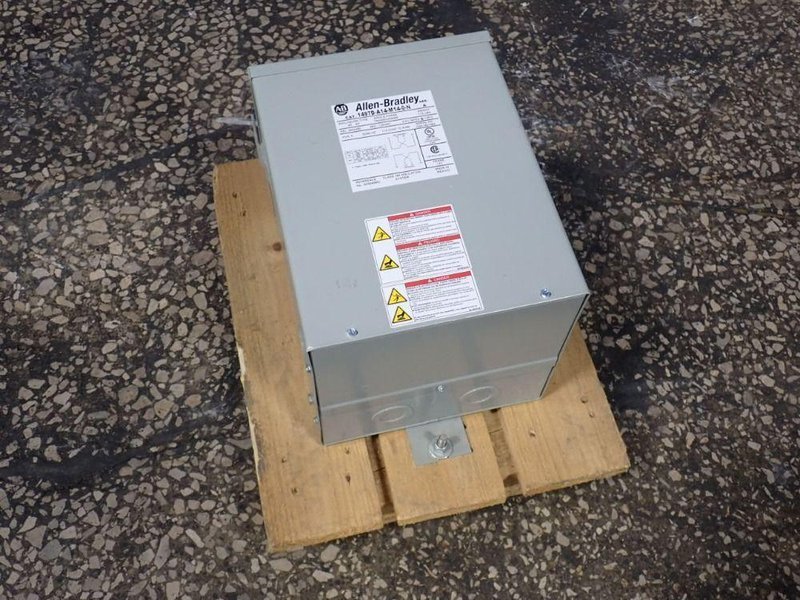 ALLEN BRADLEY 3 KVA TRANSFORMER  -  1497D-A14-M14-0-N