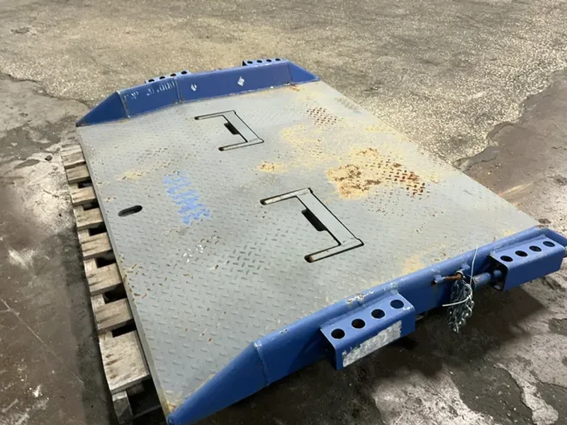 ULINE 48" x 54" / 20,000 LBS DOCK PLATE