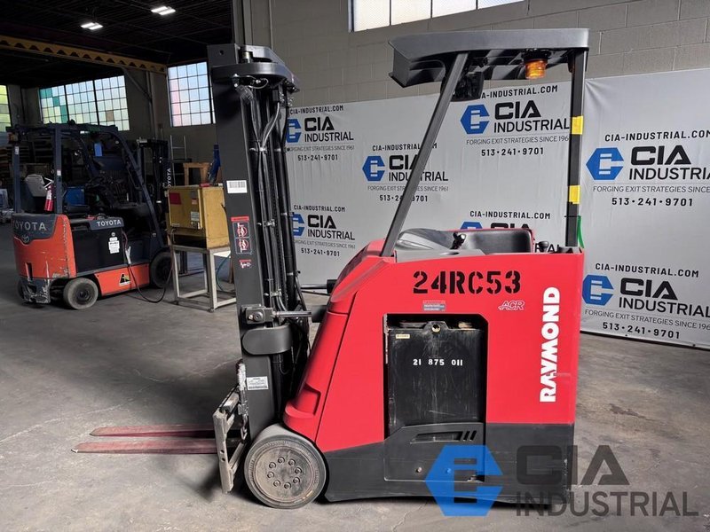 2024 - 3,500 LB. RAYMOND MODEL 425-C35TT STAND-UP ELECTRIC FORKLIFT