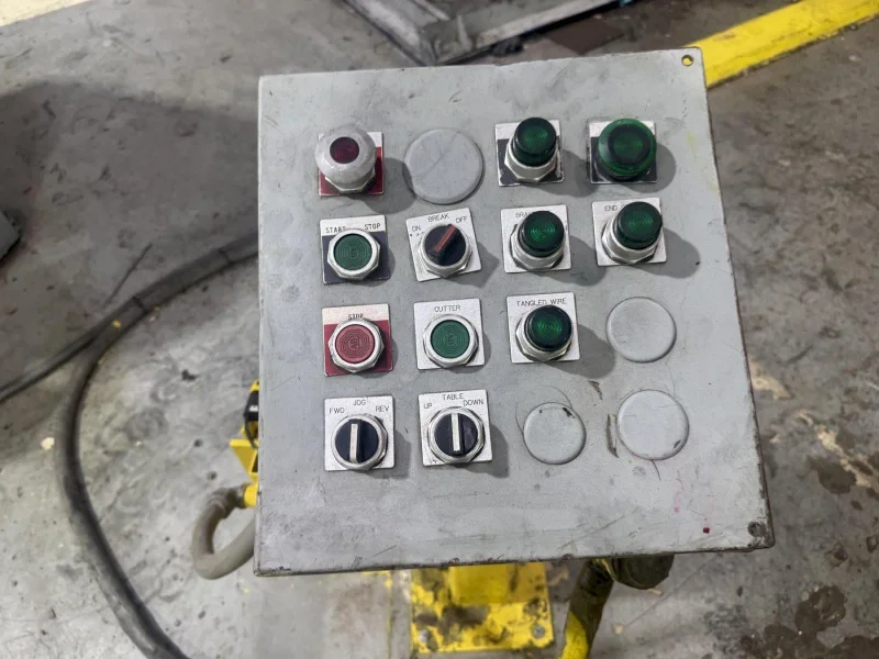 WIRE COIL PAYOFF UNCOILER W/ HYDRAULIC TILT TABLE