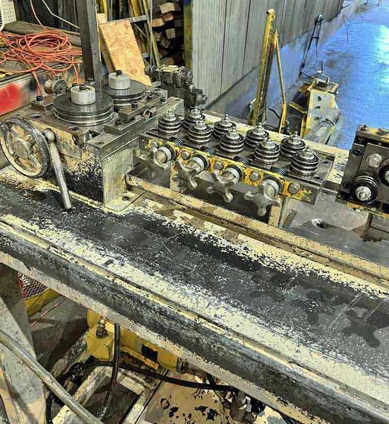 Tube Straightener and Cut-Off Machine, Komo Machine STOCK# 3935